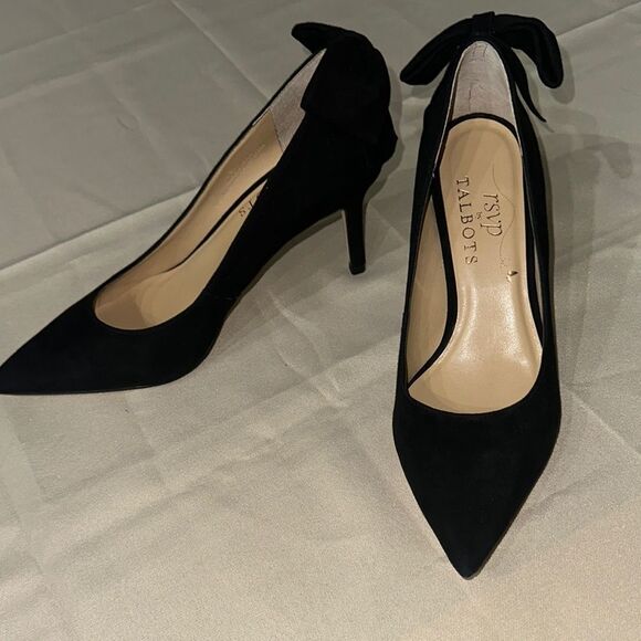 Talbots Black Stiletto Heels Classic Suede Pumps w/ Bows Size 8 - Picture 2 of 10